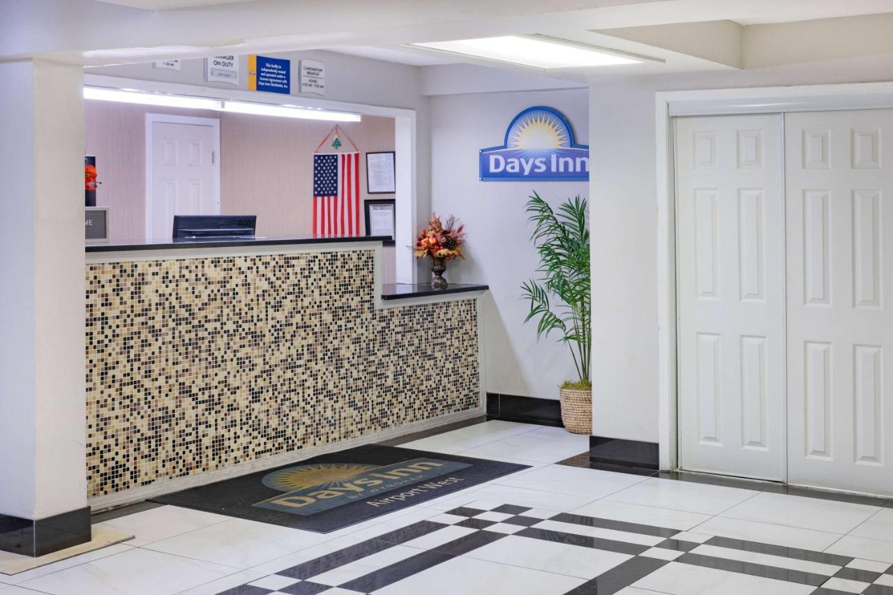 Days Inn By Wyndham Hartsfield Jackson Atlanta Airport West Колледж Парк Экстерьер фото