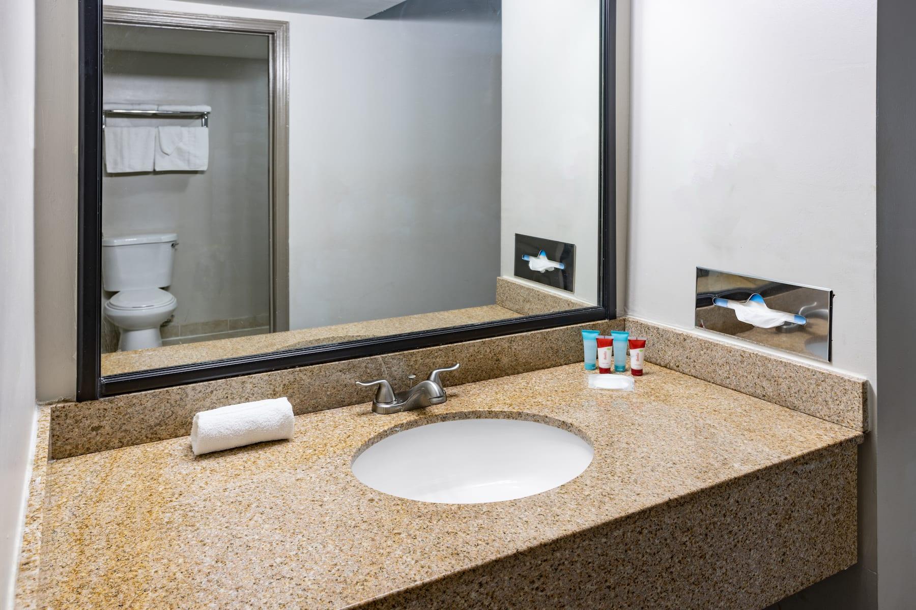 Days Inn By Wyndham Hartsfield Jackson Atlanta Airport West Колледж Парк Экстерьер фото