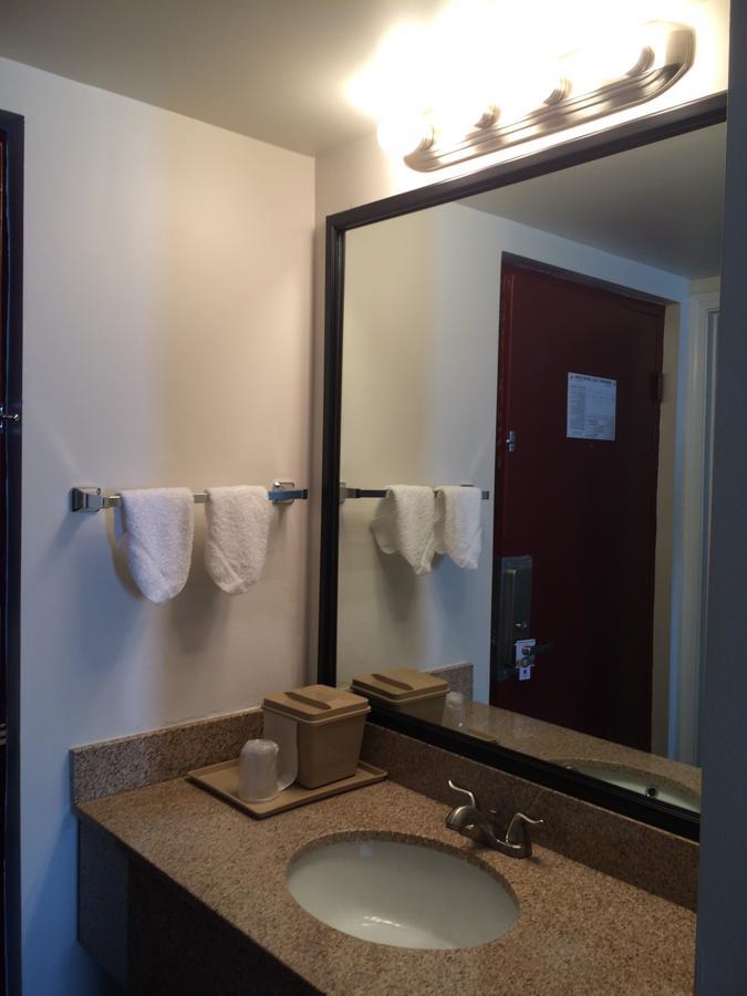 Days Inn By Wyndham Hartsfield Jackson Atlanta Airport West Колледж Парк Экстерьер фото